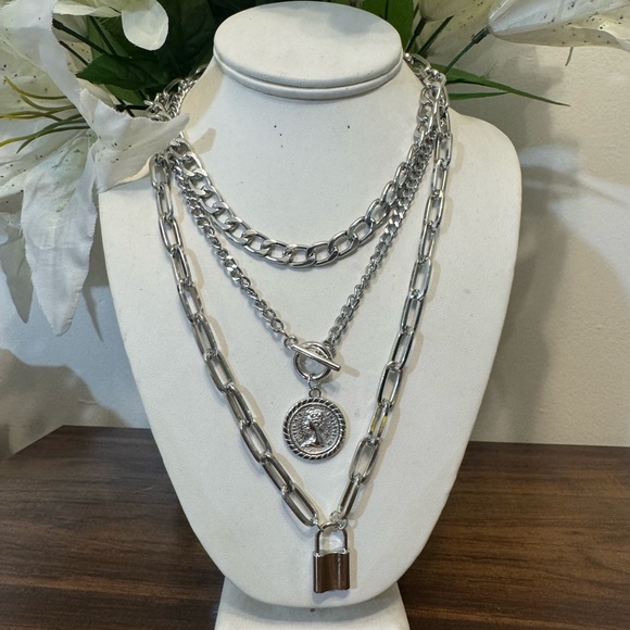 Aesthetic Necklace Contemporary Jewelry Bib Necklace, StatemenT NECKLACE - Picture 10 of 16